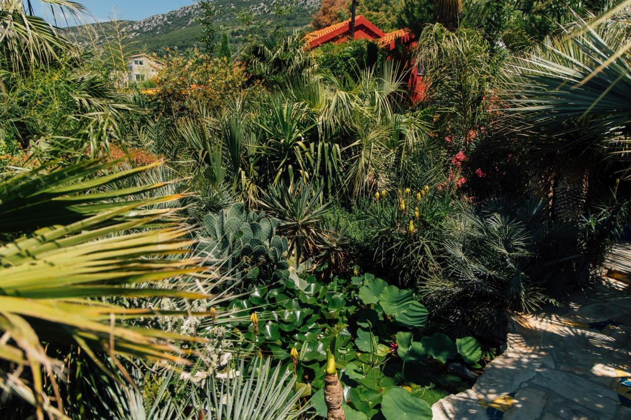 Villa Tropica, Total Privacy, Tropical Garden And Private Pool Kaštela Εξωτερικό φωτογραφία