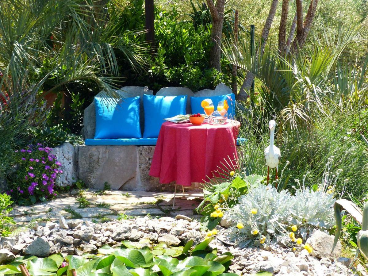 Villa Tropica, Total Privacy, Tropical Garden And Private Pool Kaštela Εξωτερικό φωτογραφία